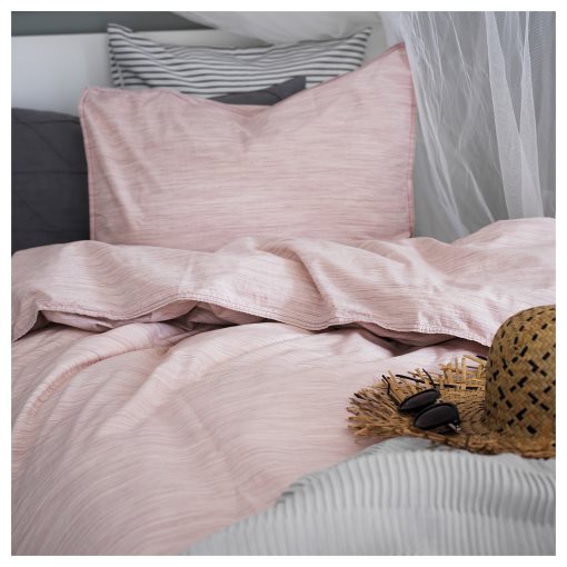 pink ruffle quilt cover